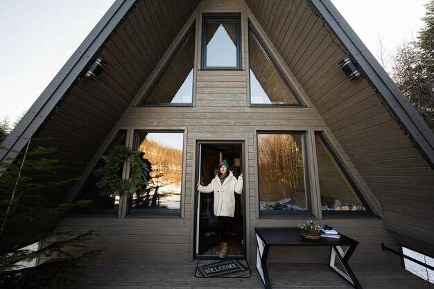 Tiny Cabins vs Luxury Eco Lodges - Which Model Fits Your Retreat Vision Tiny Cabins vs Luxury Eco Lodges - Which Model Fits Your Retreat Vision